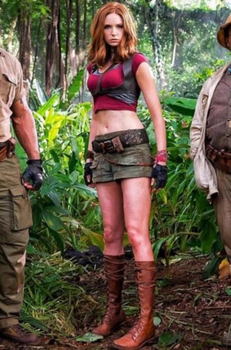 karen-gillan-sexy-jumanji